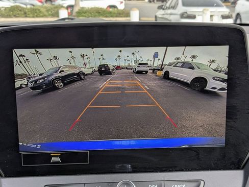 Used 2025 Chevrolet Blazer LT image 22