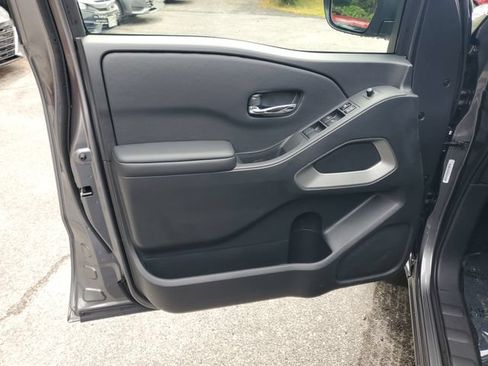 New 2026 Nissan Frontier SV w/ Tow Package RWD image 5