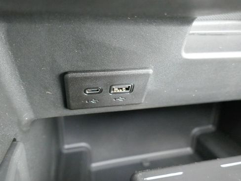 New 2026 GMC Sierra 1500 SLT image 31