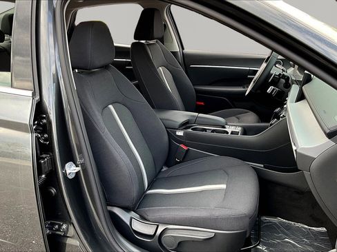 New 2026 Hyundai Sonata SEL FWD image 19