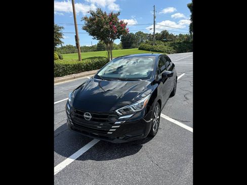 Used 2024 Nissan Versa S w/ S Plus Package FWD image 1