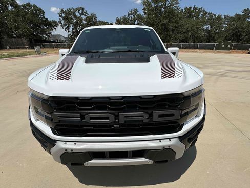 Used 2025 Ford F150 Raptor AWD/4WD image 7