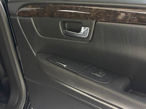 Used 2008 Cadillac DTS Limousine FWD image 48