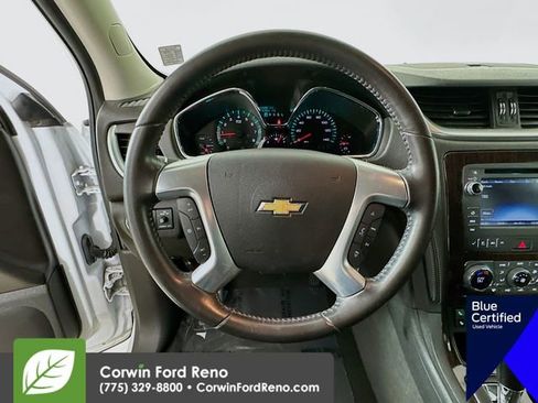 Used 2017 Chevrolet Traverse LT image 14