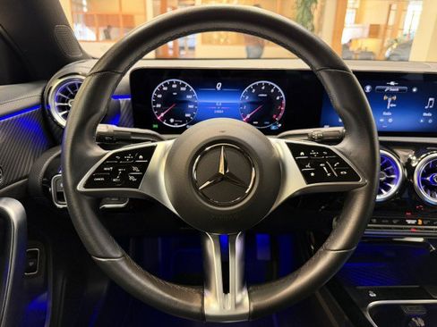 Certified 2025 Mercedes-Benz CLA 250 image 8