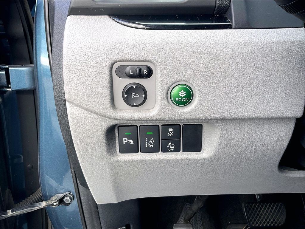Used 2016 Honda Pilot Elite image 27