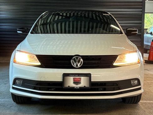 Used 2018 Volkswagen Jetta Sport FWD image 6