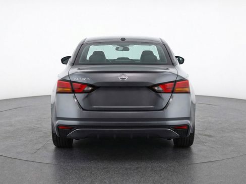 Used 2025 Nissan Altima 2.5 SV image 7