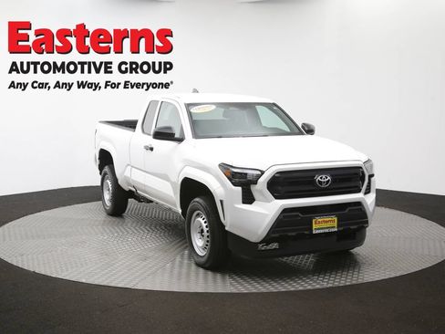 Used 2025 Toyota Tacoma SR RWD image 46