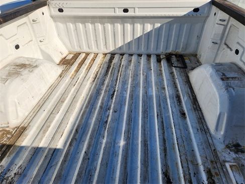 Used 2022 Chevrolet Silverado 1500 Custom w/ LPO, Dark Essentials Package image 9