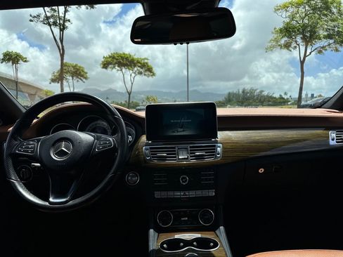 Used 2015 Mercedes-Benz CLS 400 image 13