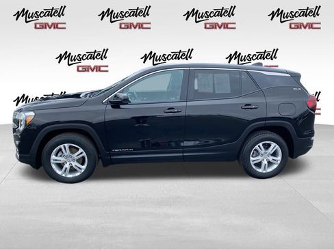 Used 2024 GMC Terrain SLE AWD/4WD image 7