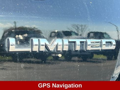 Used 2024 Jeep Compass Limited w/ Elite Group AWD/4WD image 2