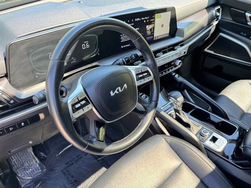 Used 2023 Kia Telluride S w/ S Sunroof Package AWD/4WD image 16