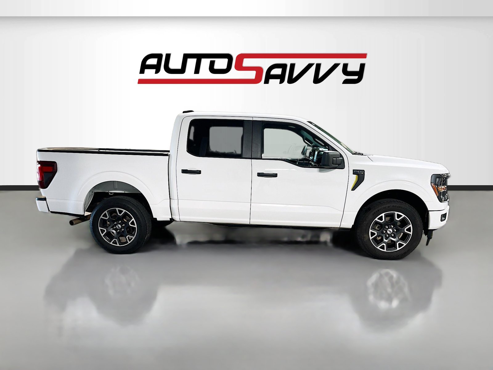 Used 2024 Ford F150 STX AWD/4WD image 8