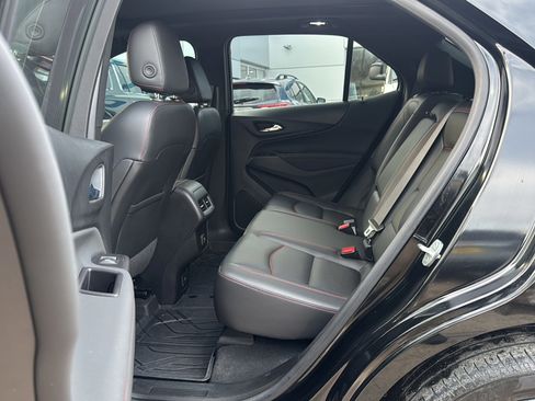 Used 2022 Chevrolet Equinox RS w/ RS Leather Package image 20