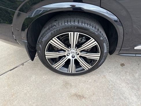 Certified 2025 Volvo XC90 T8 Plus w/ Protection Package Premier AWD/4WD image 13