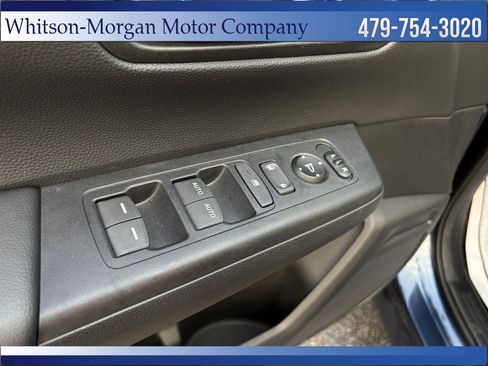 Used 2025 Honda CR-V EX image 12
