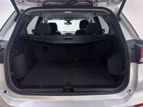 Used 2022 Chevrolet Equinox LT FWD image 19