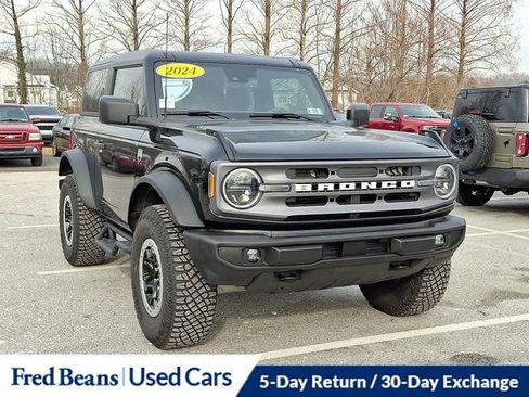 Certified 2024 Ford Bronco Big Bend w/ Sasquatch Package image 2