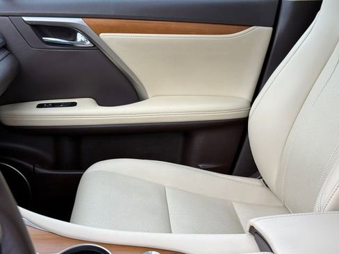 Used 2020 Lexus RX 350 FWD w/ Premium Package image 10