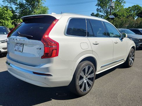 Certified 2024 Volvo XC90 B6 Ultimate w/ Protection Package AWD/4WD image 6