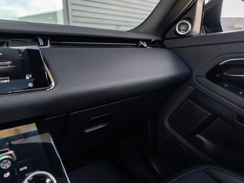Used 2023 Land Rover Range Rover Evoque R-Dynamic S AWD/4WD image 26