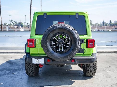 New 2026 Jeep Wrangler Unlimited Rubicon AWD/4WD image 8