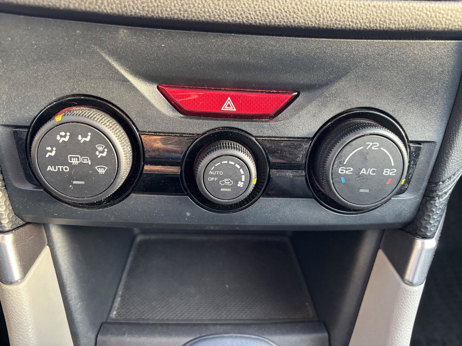 Used 2020 Subaru Forester Premium AWD/4WD image 23