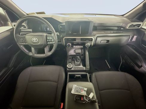 Used 2025 Toyota Tacoma SR image 10