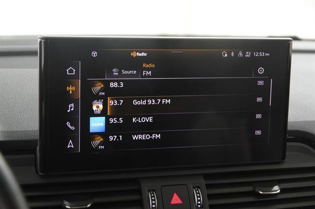 Used 2023 Audi Q5 2.0T Premium Plus w/ Premium Plus Package AWD/4WD image 12