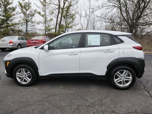 Used 2021 Hyundai Kona SE image 12