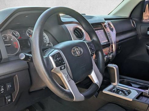 Used 2016 Toyota Tundra SR5 w/ SR5 Upgrade Package image 9