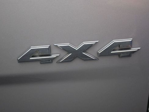 Used 2016 RAM 1500 Laramie image 14