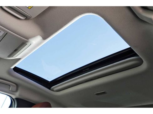 Used 2024 MAZDA CX-30 Carbon image 24