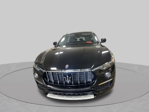 Used 2019 Maserati Levante S GranLusso AWD/4WD image 2