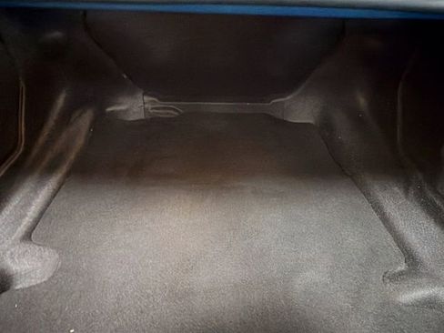 Used 2021 Chevrolet Camaro LT image 20