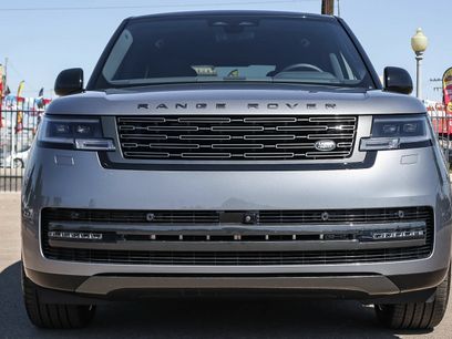 New 2026 Land Rover Range Rover SE