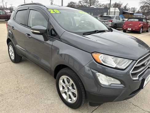 Used 2020 Ford EcoSport SE image 3