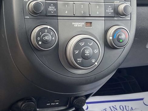 Used 2010 Kia Soul + w/ Audio Pkg FWD image 19