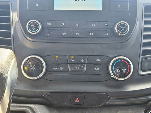 Used 2025 Ford Transit 250 Low Roof w/ Exterior Upgrade Package RWD image 18