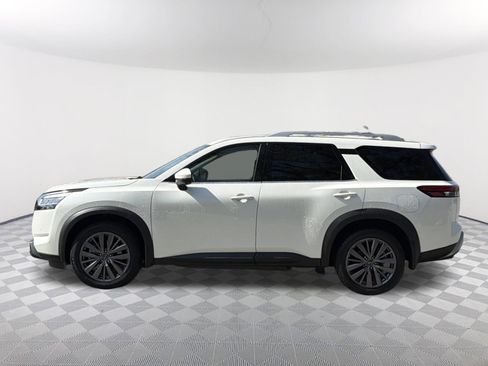 Used 2023 Nissan Pathfinder SL w/ SL Premium Package image 9