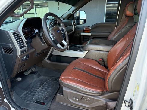Used 2019 Ford F350 King Ranch w/ King Ranch Ultimate Package image 11