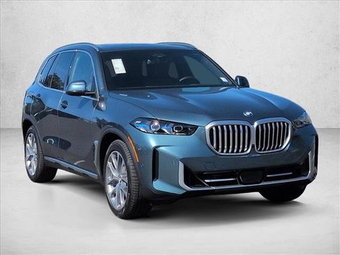 New 2026 BMW X5 xDrive50e image 7