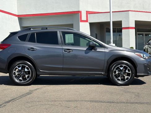 Used 2020 Subaru Crosstrek 2.0i Premium w/ Moonroof Package 2 AWD/4WD image 6