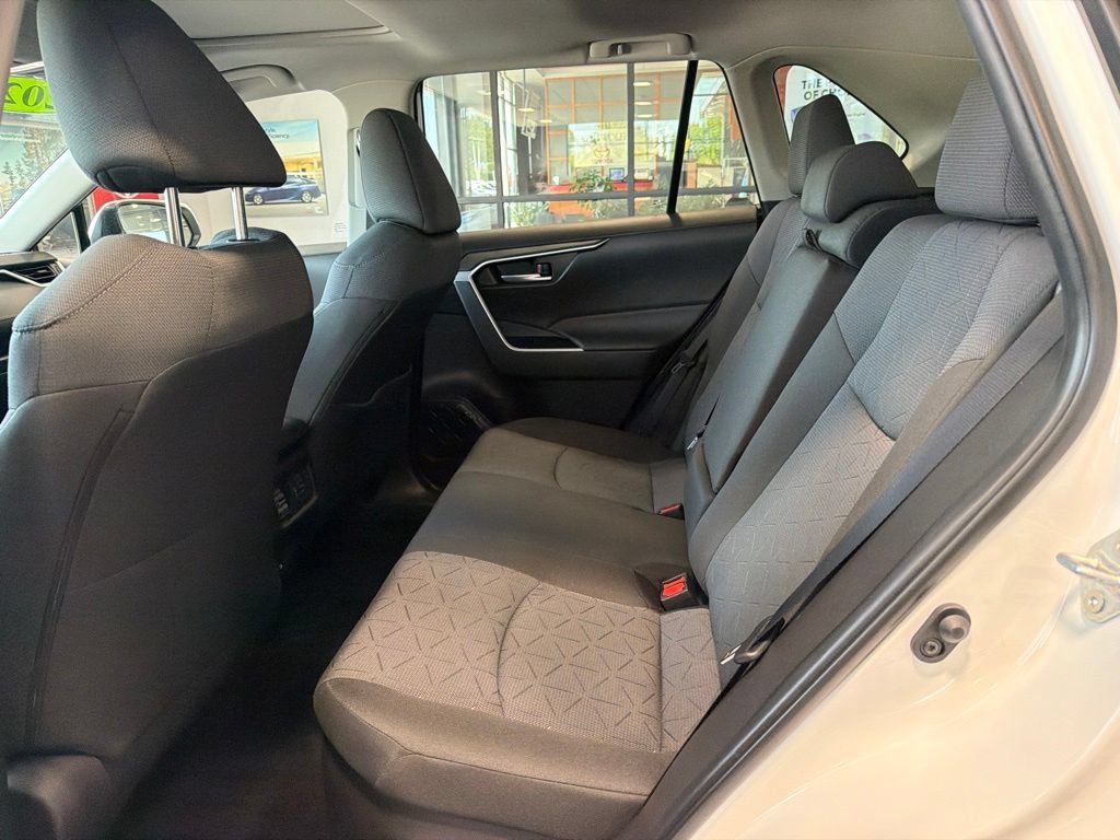 Certified 2025 Toyota RAV4 XLE w/ Convenience Package AWD/4WD image 19