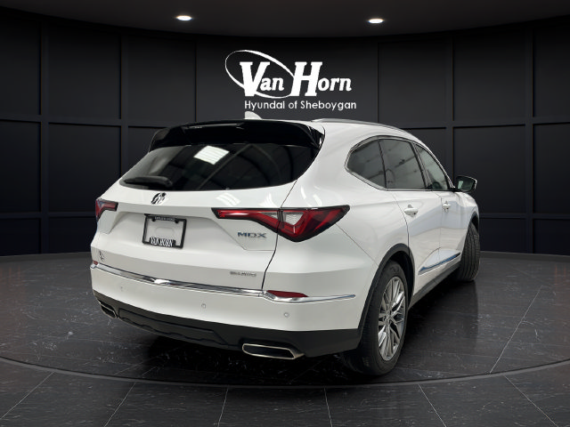Used 2024 Acura MDX w/ Advance Package AWD/4WD image 3