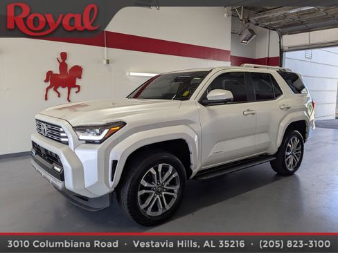 Used 2025 Toyota 4Runner Limited RWD image 1