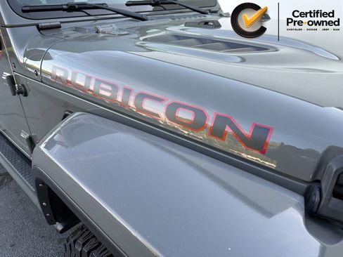 Used 2022 Jeep Wrangler Unlimited Rubicon w/ LED Lighting Group AWD/4WD image 9