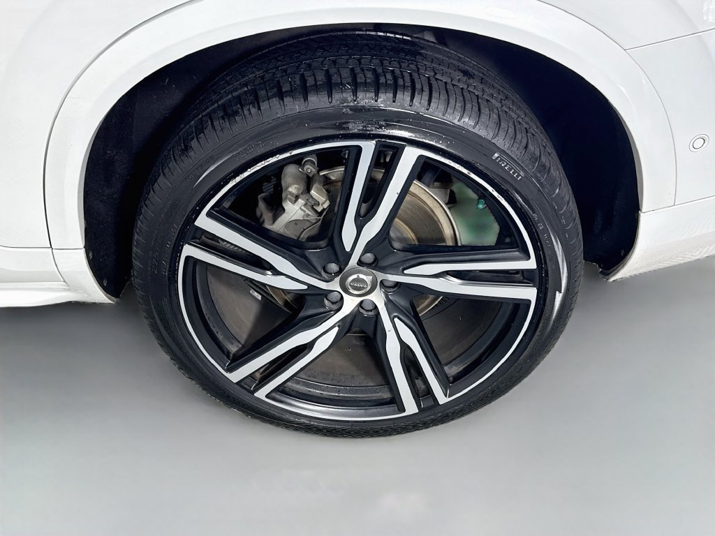 Used 2019 Volvo XC90 T5 R-Design w/ Advanced Package AWD/4WD image 25
